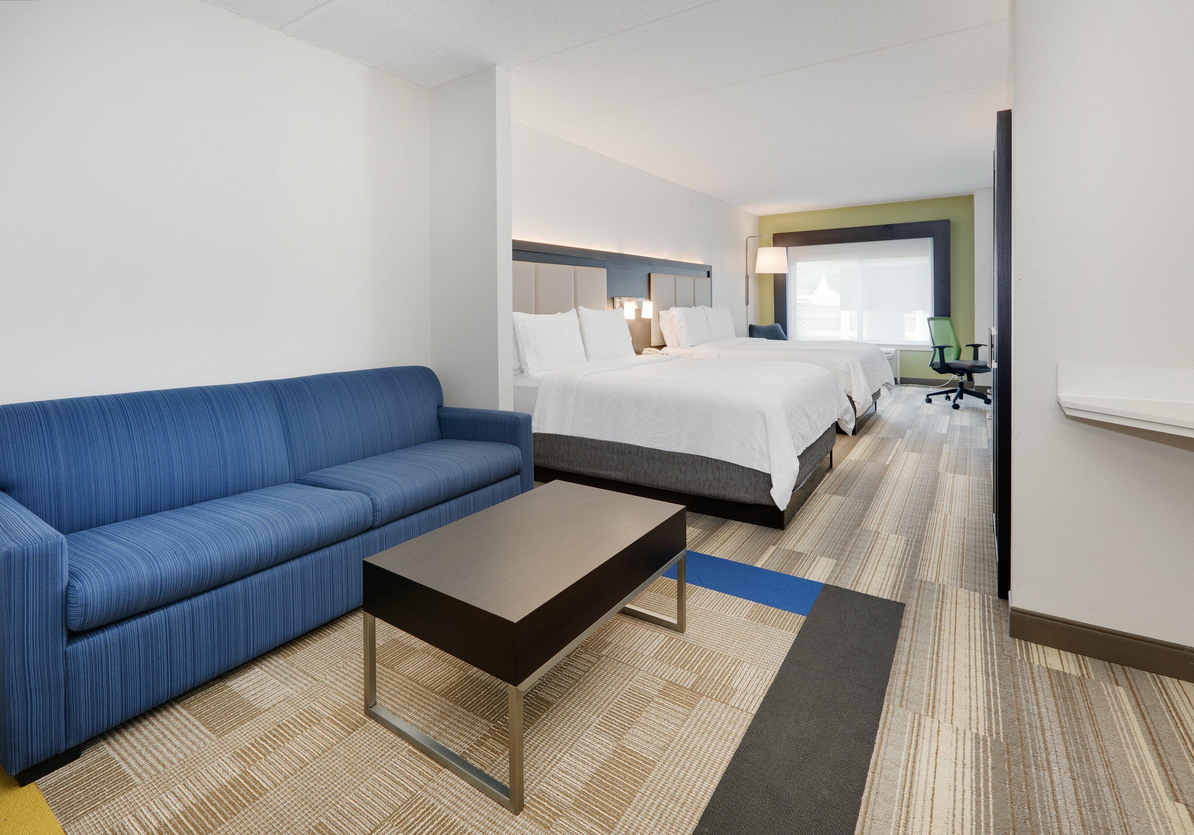 Holiday Inn Express Hotel & Suites Dublin By Ihg Exterior photo